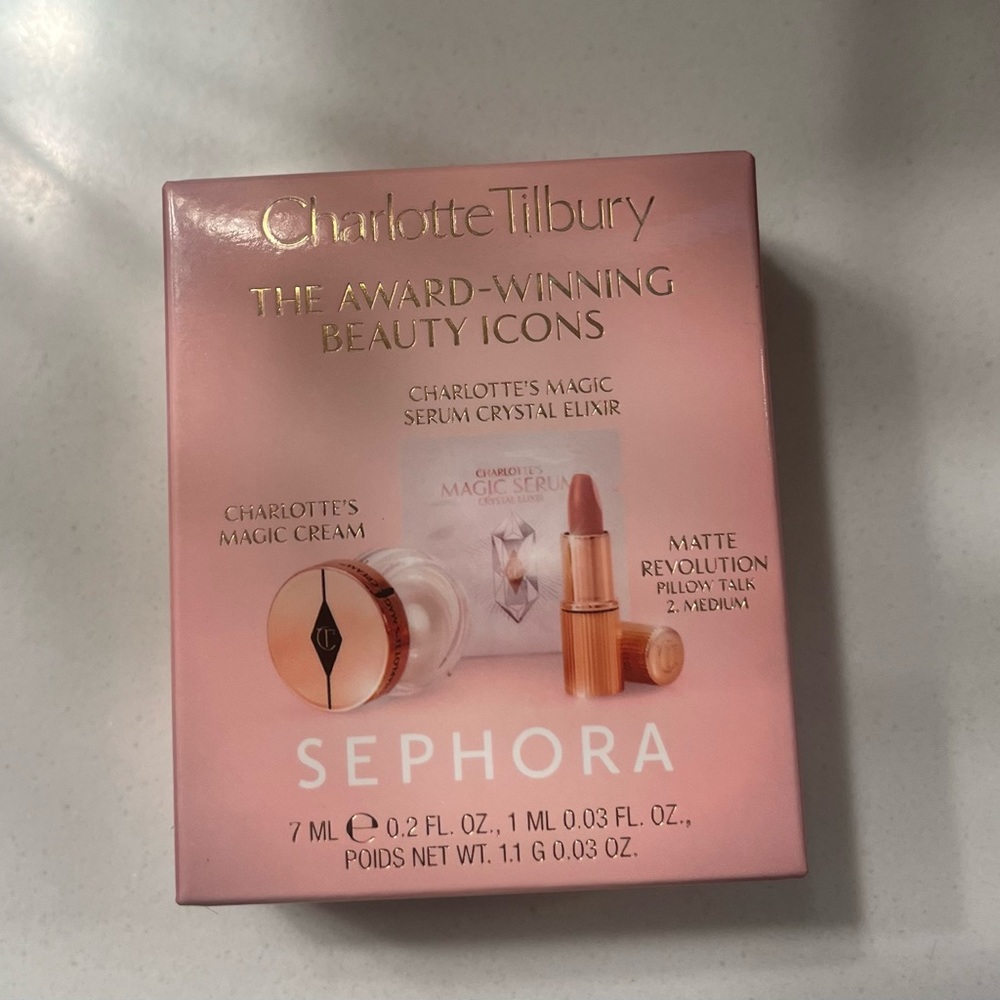 Charlotte Tilbury beauty icon minis.